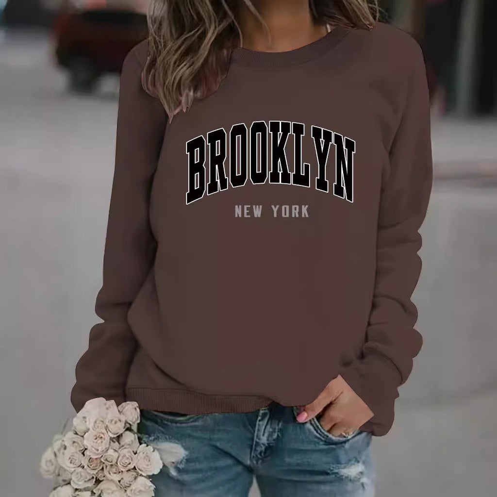 Round neck letter printed pullover sweatshirt
