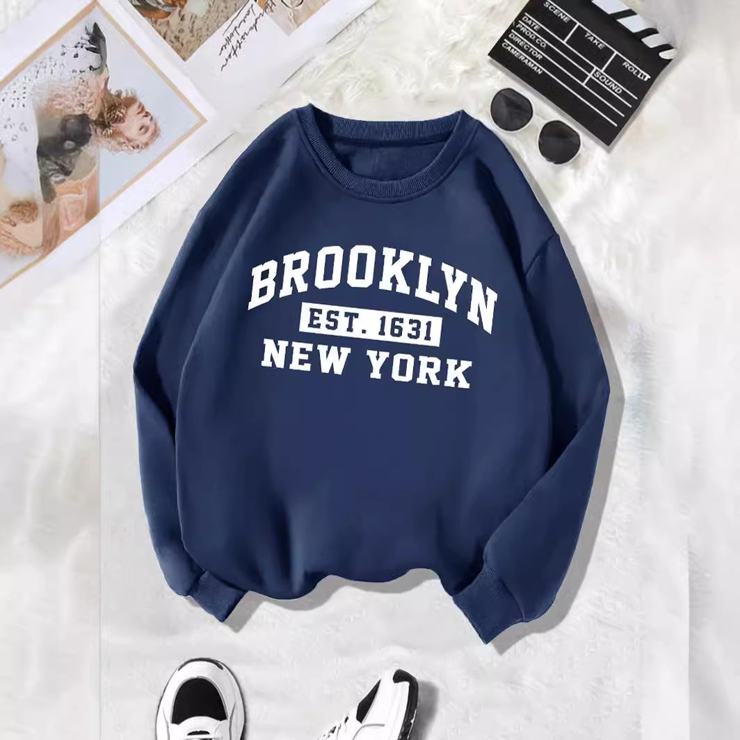 Back collar with fleece sweatshirt round neck BROOKLYN print