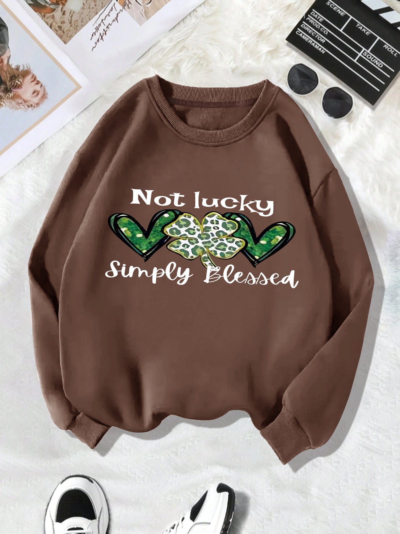 Back collar fleece hoodie round neck not made of clover
