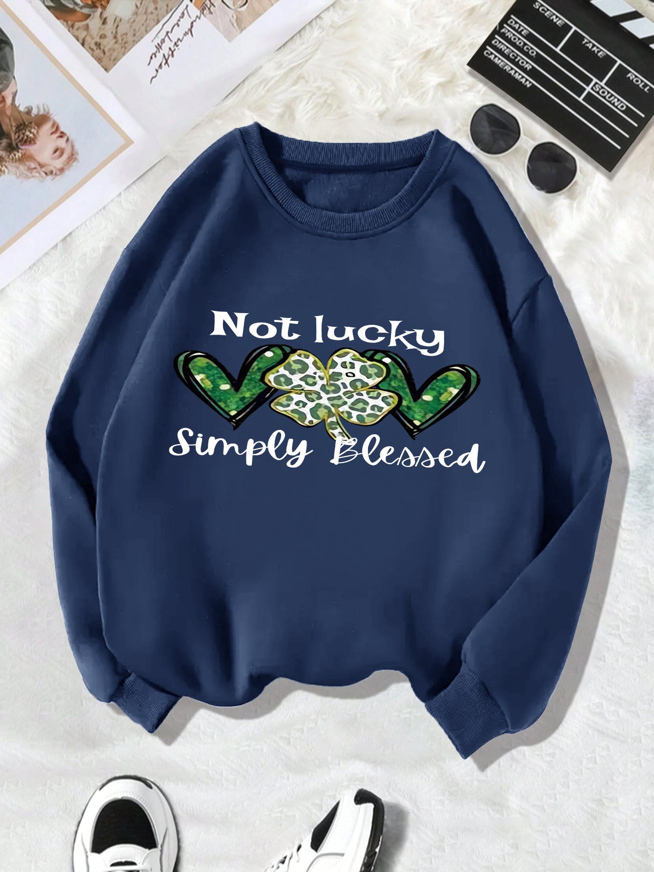 Back collar fleece hoodie round neck not made of clover