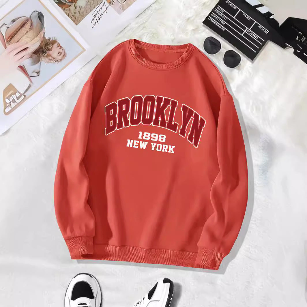 Back collar with fleece sweatshirt round neck BROOKLYN print