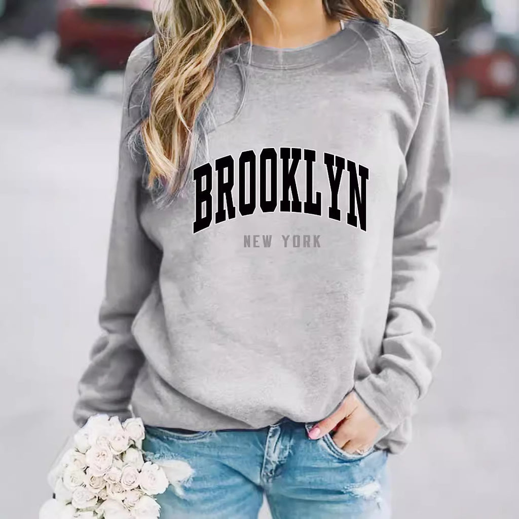 Round neck letter printed pullover sweatshirt